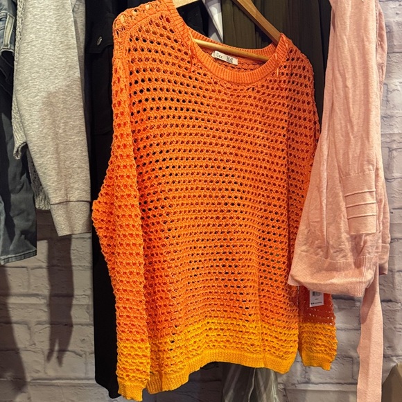 Dex • NWT $75 crocheted Longsleeve PTP 22”-28” - Picture 5 of 7